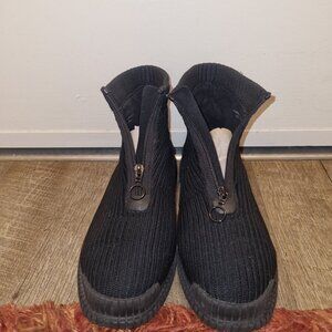 Camper Pix Knit Ankle Boots Zip Black Tencel